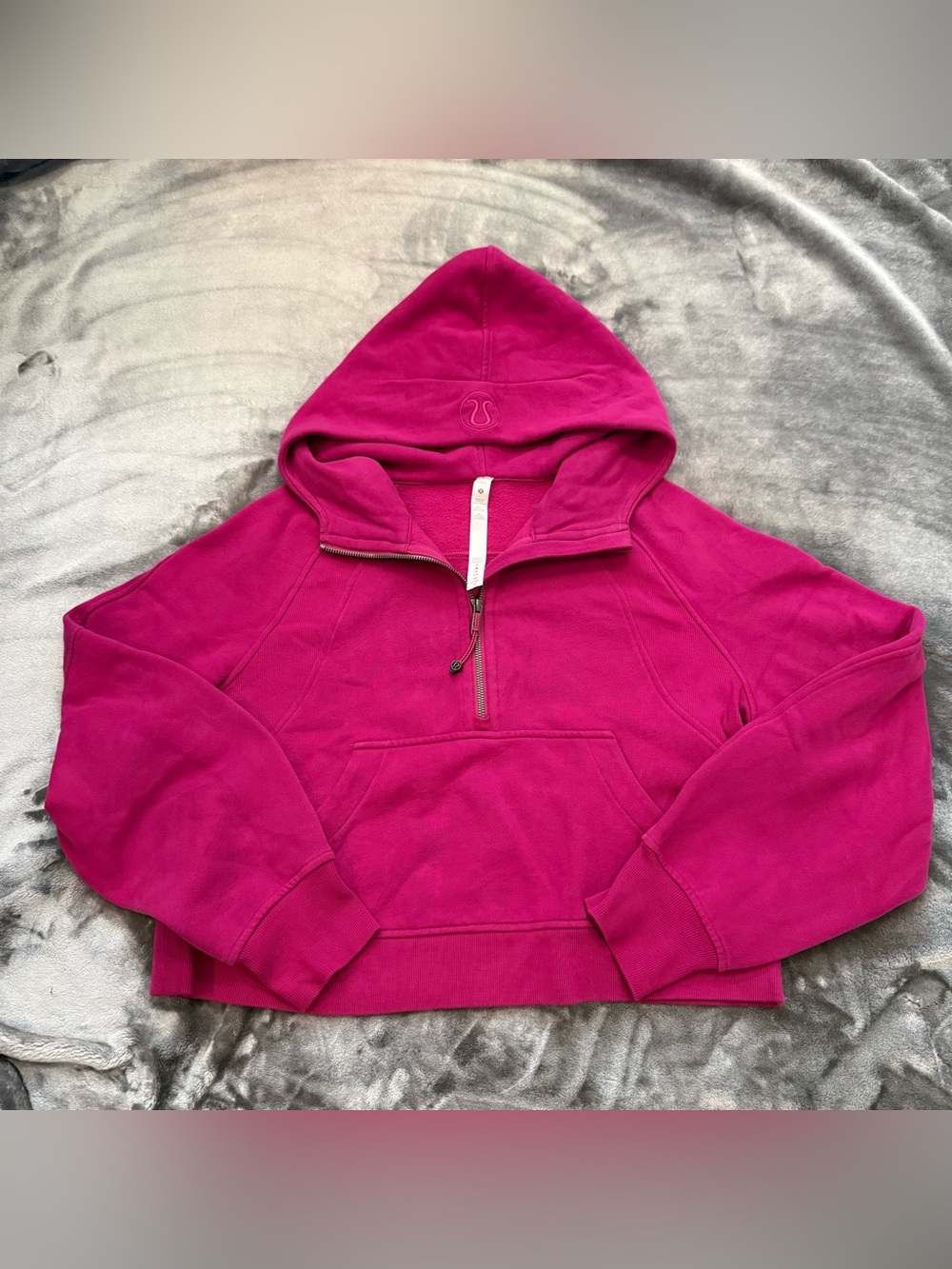 Lululemon Bright Fuchsia Pullover Hoodie